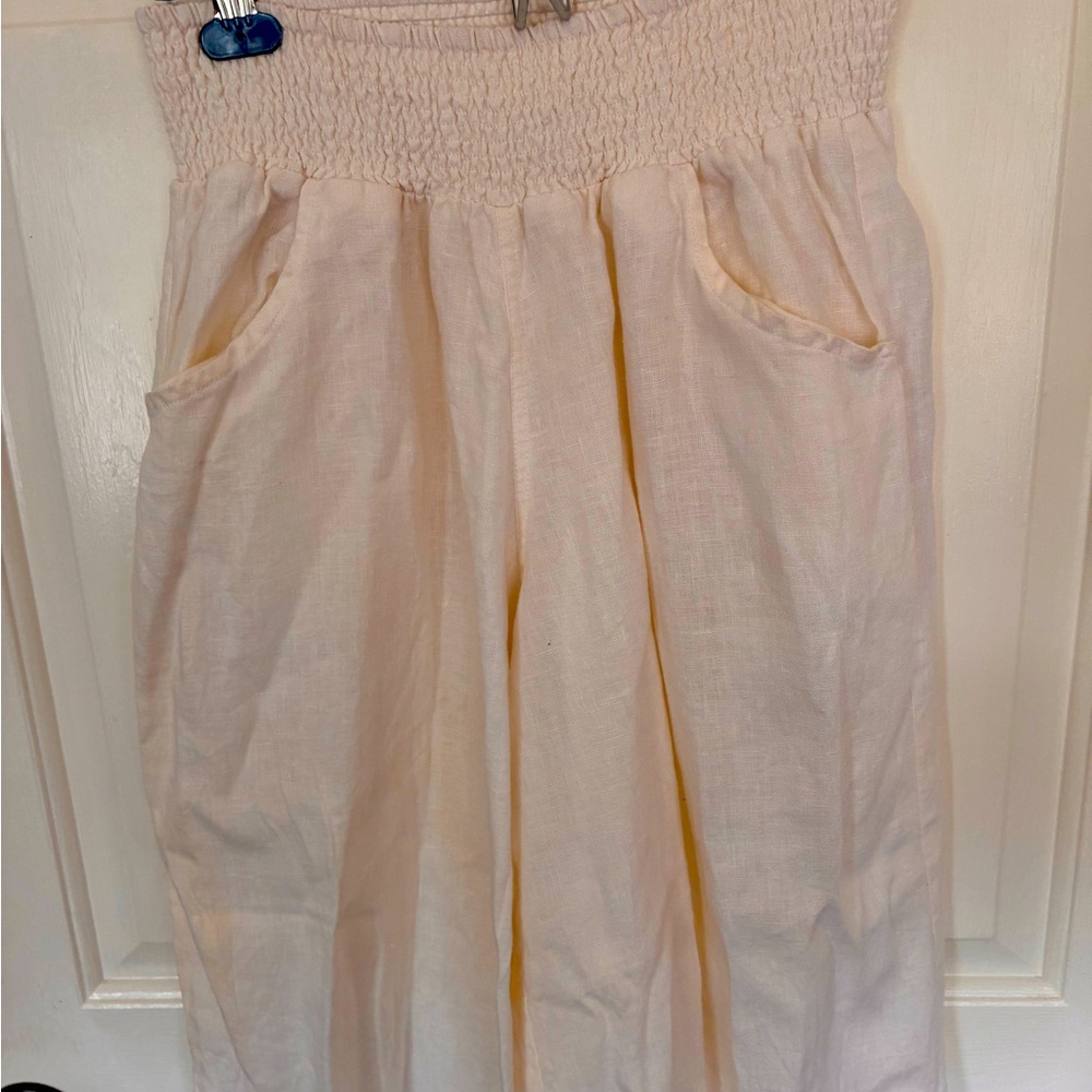 Nomad Cream Smocked Cropped Pants